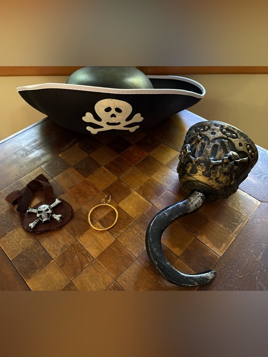 Servllcell Other - Kids Pirate Costume Accessories Set(4 pcs)